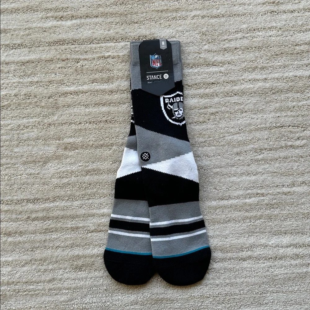NWT Stance Raiders Retro Socks Black NFL Football Men’s Medium 6-8.5
